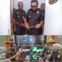 Kajati Aceh Yudi Triadi SH MH didampingi Wakajati Muhibuddin meresmikan ruangan Podcast bidang Intelijen dengan tema 'Ngobrol Pintar Bareng Jaksa' (NGOPI BAJAK), Rabu (7/5)