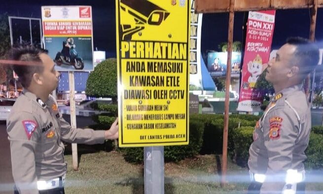 Ditlantas Polda Aceh memperkuat pengawasan lalu lintas dengan memanfaatkan teknologi ETLE yang beroperasi 24 jam penuh. (Foto: Dok. Ditlantas Polda Aceh)