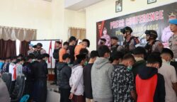 Puluhan remaja yang sebelumnya tergabung dalam kelompok geng motor di Bener Meriah menyatakan pembubaran diri secara resmi melalui deklarasi di Polres Bener Meriah, Kamis, 8 Mei 2025