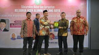 Wakil Gubernur Aceh Fadhlullah menghadiri Silaturahmi Akbar dan Sarasehan Ikatan Keluarga Alumni Mahasiswa Aceh Malang Raya di Banda Aceh, Sabtu (10/5)