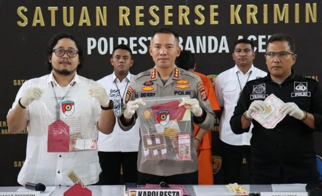 Kapolresta Banda Aceh Kombes Pol Joko Heri Purwono, saat konferensi pers, di Mapolresta, Rabu (14/5/2025).