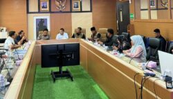 Komisi III DPRA, Jum'at (16/5) melakukan kunjungan ke PLTU 1 dan 2 PLN Nusantara Power Nagan Raya. (Foto: For Infoaceh.net)