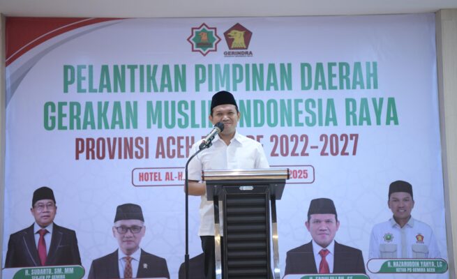 Wakil Gubernur Aceh, Fadhlullah memberi sambutan pada acara pelantikan pimpinan daerah GEMIRA Provinsi Aceh, di Banda Aceh, Sabtu (17/6/2025)