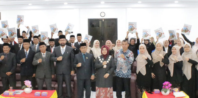 Pascasarjana UIN Ar-Raniry mengukuhkan 27 lulusan baru dalam Yudisium Gelombang II Semester Genap Tahun Akademik 2024/2025 Sabtu (17/5)