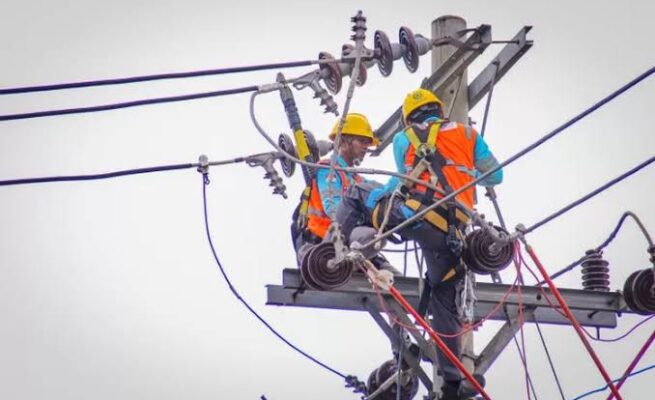 PT PLN UP3 Banda Aceh melakukan pemeliharaan jaringan listrik di sejumlah wilayah kerjanya pada 19 - 25 Mei 2025 sehingga terjadi pemadaman listrik bergilir