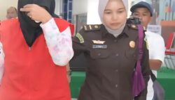 Tim Tangkap Buronan (Tabur) Kejati Aceh mengamankan seorang oknum dosen, terpidana yang masuk DPO kasus penganiayaan anak tiri