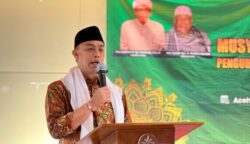 Pimpinan Dayah Darul Munawwarah Kuta Krueng Pidie Jaya, Abiya Dr Tgk H Anwar Usman MM atau Abiya Kuta Krueng terpilih sebagai Ketua Umum PB HUDA sisa masa jabatan periode 2024-2029