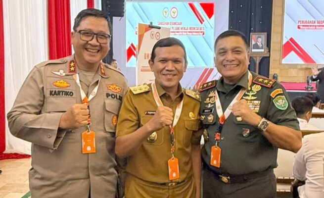 Wagub Fadhlullah, bersama Pangdam IM Mayjen TNI Niko Fahrizal dan Kapolda Aceh Irjen Achmad Kartiko, menghadiri Sarasehan Kebangsaan di Gedung Nusantara IV MPR RI, Jakarta, Selasa (20/5)