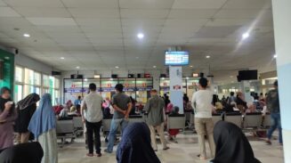 Kondisi pelayanan pasien yang berobat di RSUDZA Banda Aceh. (Foto: Ist)