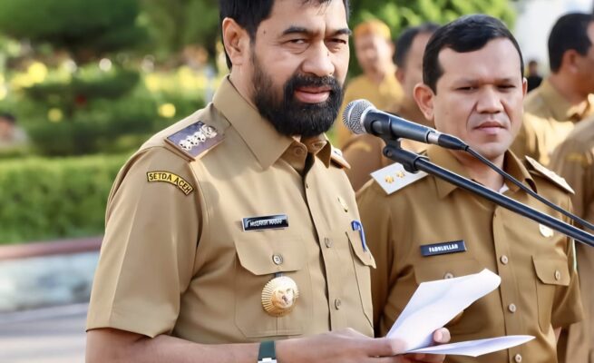 Gubernur Aceh Muzakir Manaf atau Mualem bersama Wakil Gubernur Fadhlullah atau Dek Fad