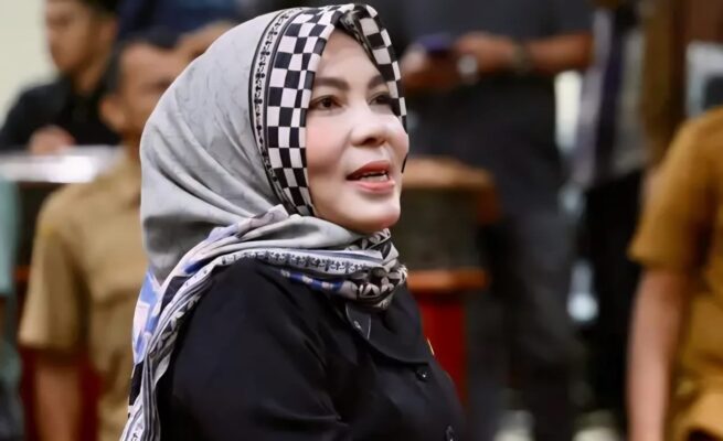 Salmawati atau akrab disapa Bunda Salma, iditempatkan di Komisi III DPRA