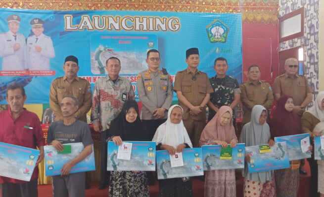 Pemkab Aceh Selatan meluncurkan Kartu Aceh Selatan Sejahtera (KASS) di aula Dinas Pariwisata Aceh Selatan, Selasa (27/5). (Foto: For Infoaceh.net)