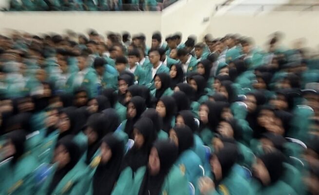 Ketua Umum KONI Pusat, Marciano Norman menerima audiensi Pengurus Cabang Olahraga anggota KONI Aceh, yakni Teuku Rayuan Sukma, Bachtiar Hasan, dan Ahyar, Rabu 28 Mei 2025 di Gedung KONI Pusat, Jakarta. (Foto: For Infoaceh.net)