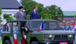 Prabowo dan Macron naik Maung cek pasukan di Akmil Magelang