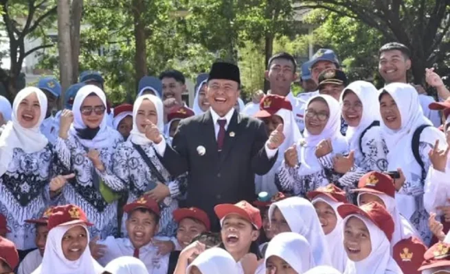 Gubernur Dedi Mulyadi Resmi Berlakukan Jam Malam bagi Pelajar di Jawa Barat