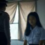 Tutup Kain Jendela, Lalu Suruh Korban Pegang..