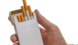 Wamenperin: Penyeragaman Bungkus Rokok Batal, Industri Tembakau Lokal Aman