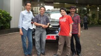 Roy Suryo mengaku sebagai orang yang mengendarai Esemka bersama FX Rudy dari Solo ke Jakarta untuk uji emisi mobil buatan dalam negeri tersebut. Foto: Dok. Istimewa