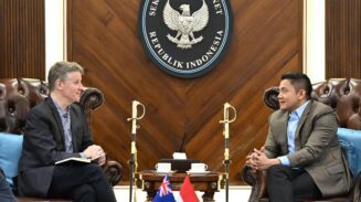Roderick Bruce Brazier, Duta Besar LBBP Designate Resident Persemakmuran Australia untuk Republik Indonesia, di Kantor Sekretariat Kabinet RI