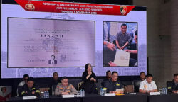 Ijazah Jokowi Asli, Hensat: Kalau Tidak, UGM Bisa Dibubarkan