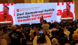 Hariman Siregar: Persatuan PDIP dan Gerindra Kunci Masa Depan Demokrasi Indonesia