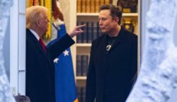 Pecah Kongsi, Kini Elon Musk Ingin Trump Dimakzulkan
