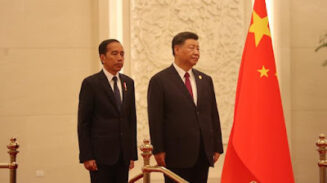 Pemerintah China seharusnya menagih utang untuk Indonesia kepada Presiden ke-7 RI Joko Widodo (Jokowi)