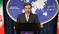 Menteri Luar Negeri Iran, Abbas Araghchi, menyatakan bahwa Israel dan AS telah "meledakkan" diplomasi dengan serangkaian serangan udara mereka dalam beberapa pekan terakhir.