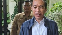 Ijazah Jokowi Disebut Dibikin di Pasar Pramuka, Rocky Gerung: Prosedur Ilegal jadi Legal