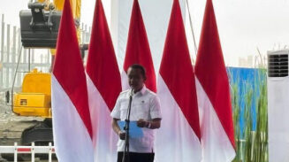Menteri Energi dan Sumber Daya Mineral (ESDM), Bahlil Lahadalia, mengungkapkan semangat kerja tinggi di bawah kepemimpinan Presiden Prabowo Subianto,