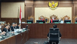 Hasto Bantah Talangi Duit Suap PAW Harun Masiku