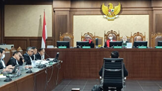 Hasto Bantah Talangi Duit Suap PAW Harun Masiku
