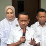 Menteri ESDM Bahlil Lahadalia di kantor Kementerian ESDM.