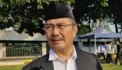Prof. Jimly Prediksi Prabowo Bakal Lindungi Gibran dari Upaya Pemakzulan