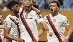 Manchester City dan Juventus resmi mengamankan tiket ke babak 16 besar Piala Dunia Antarklub 2025 setelah meraih kemenangan gemilang di pertandingan kedua fase grup.