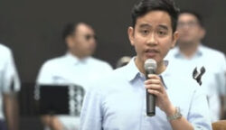 Ucapkan Kata Luar Biasa Berulangkali, Gibran Dikritik Miskin Diksi