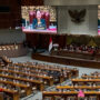 DPR Dianggap Masuk Angin soal Surat Pemakzulan Gibran