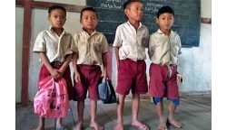 Sekolah Swasta Melawan Sekolah Elite: Membongkar Ketimpangan Dunia Pendidikan