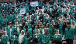 Sebanyak 2204 mahasiswa USK mengikuti pembekalan KKN di Gedung AAC Dayan Dawood, Senin, 16 Juni 2026. (Foto: Humas USK)