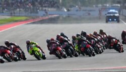 Marc Marquez ungguli adik kandungnya untuk menangi GP Aragon