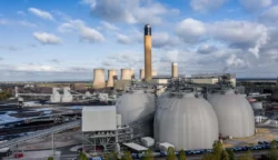 PT Pertamina Hulu Energi (PHE) selaku Subholding Upstream Pertamina menegaskan komitmennya untuk mendukung transisi energi bersih dan upaya mencapai swasembada energi nasional melalui pengembangan teknologi Carbon Capture and Storage (CCS).