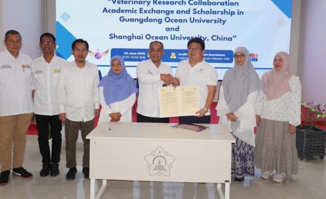 KH USK terima kunjungan delegasi Tiongkok, dan pelaksanaan kuliah umum di Auditorium FKH USK, Senin (23/06/2025). (Foto : Humas USK)