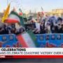 Dalam laporan Aljazeera, tampak warga membawa bendera Iran dan tulisan dukungan terhadap pemerintah Iran. 