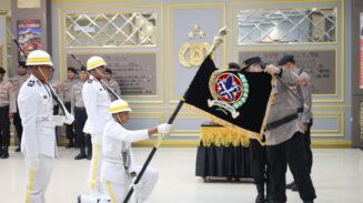 Kapolda Aceh Irjen Pol Achmad Kartiko memimpin langsung Upacara Pemuliaan Nilai-nilai Tribrata dan Penyucian Pataka Polda Aceh “Machdum Sakti”, Rabu, 18 Juni 2025 di Lobi Mapolda Aceh.