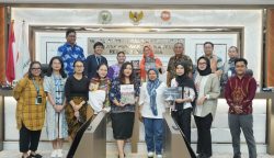 Sekretaris Fraksi PKS DPR RI, Hj. Ledia Hanifa Amaliah