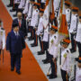 Presiden Republik Indonesia Prabowo Subianto tiba di Parliament House Singapura dan menerima sambutan resmi penuh kehormatan dari oleh Presiden Singapura, Tharman Shanmugaratnam, pada Senin, 16 Juni 2025. (Foto: BPMI Setpres)