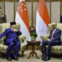 Presiden Republik Indonesia Prabowo Subianto melakukan courtesy call dengan Presiden Singapura, Tharman Shanmugaratnam, di Parliament House Singapura, pada Senin, 16 Juni 2025. (Foto: BPMI Setpres)