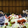 Presiden Republik Indonesia Prabowo Subianto melakukan pertemuan bilateral tahunan Leaders’ Retreat dengan Perdana Menteri Singapura Lawrence Wong, pada Senin, 16 Juni 2025. (Foto: BPMI Setpres)