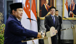 Presiden Prabowo Subianto dan Perdana Menteri (PM) Singapura Lawrence Wong melakukan pernyataan pers bersama usai Leaders’ Retreat yang digelar di Parliament House, Singapura, pada Senin, 16 Juni 2025. (Foto: BPMI Setpres)