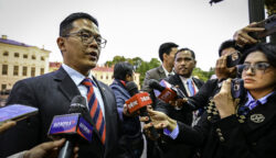 Menteri Luar Negeri Sugiono menyampaikan keterangan pers kepada awak media di St. Petersburg, pada Rabu, 18 Juni 2025. (Foto: BPMI Setpres)